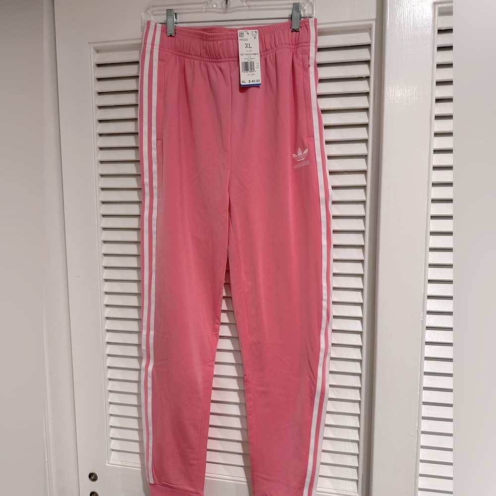 Girls Adidas pink tracksuit pants / size XL / NWT